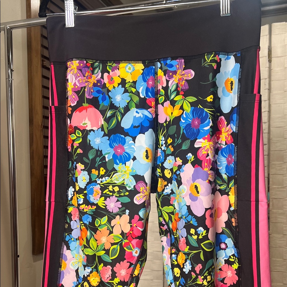 Johnny Was Multicolor Floral womans Leggings XL - Picture 2 of 9